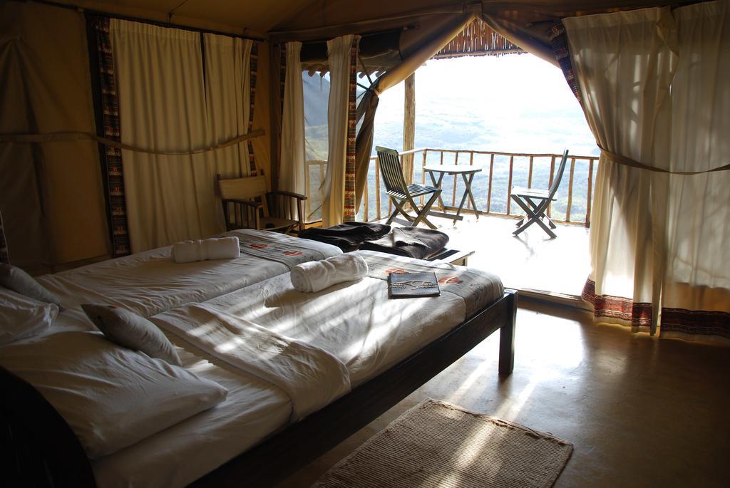 Villa Maili Saba Camp Nakuru Esterno foto