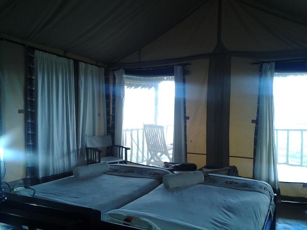 Villa Maili Saba Camp Nakuru Camera foto